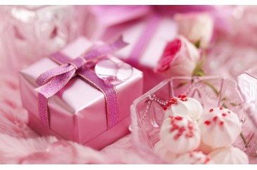 برای روز دختر چی بخرم ؟